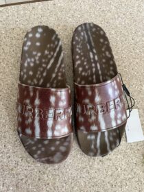 BNWT Authentic Burberry Men’s Slippers Size 44 EU/ 9.5 UK