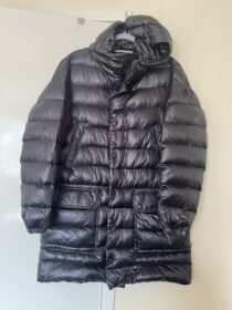 Used Authentic Moncler Sila Guibbotto Size 1/Small